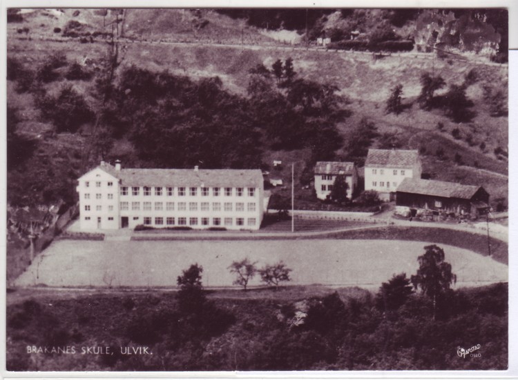Ubrukt storf. -Brakanes skule, Ulvik-. Harstad. K-1-2