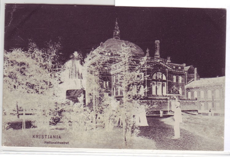 76. S/h-kort -Kristiania. Nationaltheatret- (påklistret snø) brukt -06. Peter Alstrup # 407. K-1-2