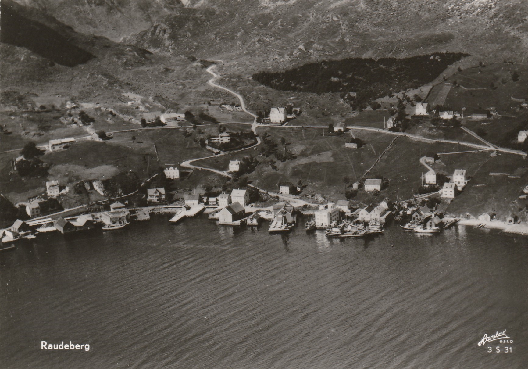 Raudeberg .   Harstad 3 S 31