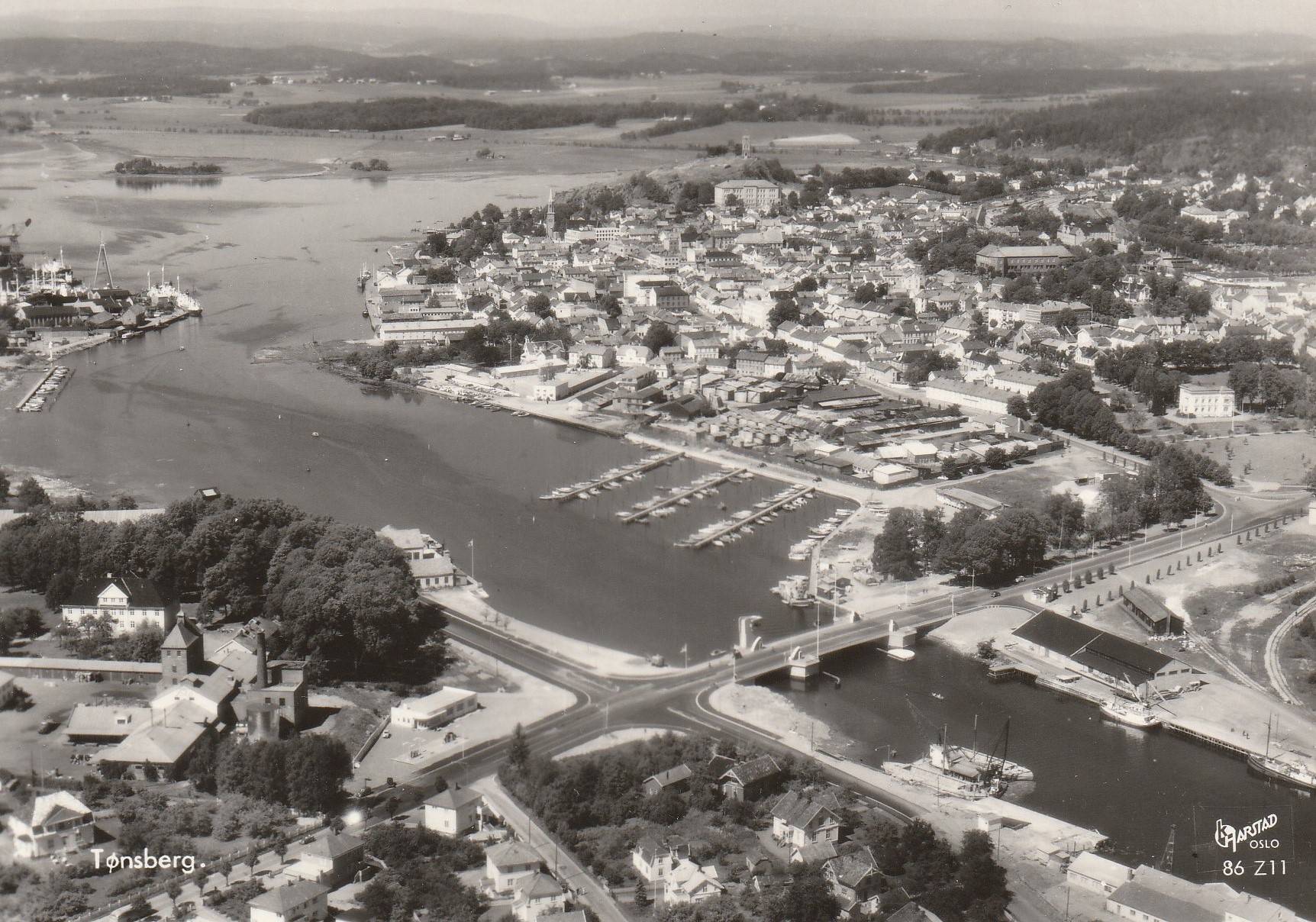 Tønsberg .   Harstad 86 Z11