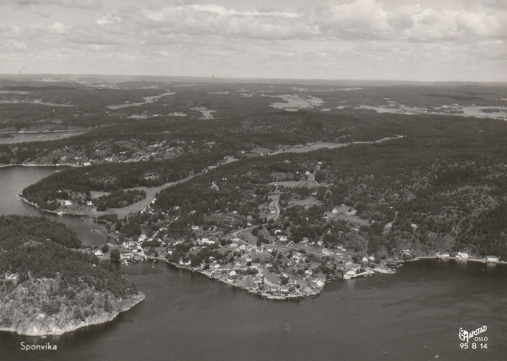 Sponvika .   Harstad 95 B 14