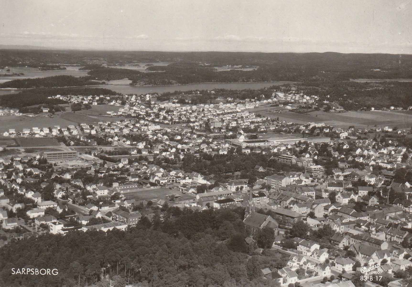 Sarpsborg .     Harstad 83 B 17