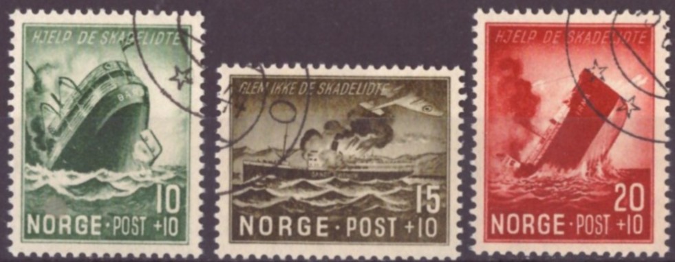 NK 322-24. PENT RUNDSTEMPLA. (Ekte F.Aune)