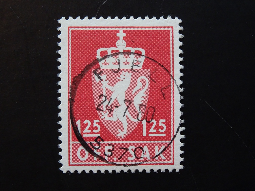 Tj129, Fjell