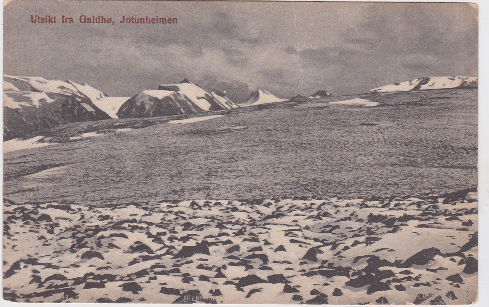 Utsikt fra Galdhø Jotunheimen-Ubrukt-GB51