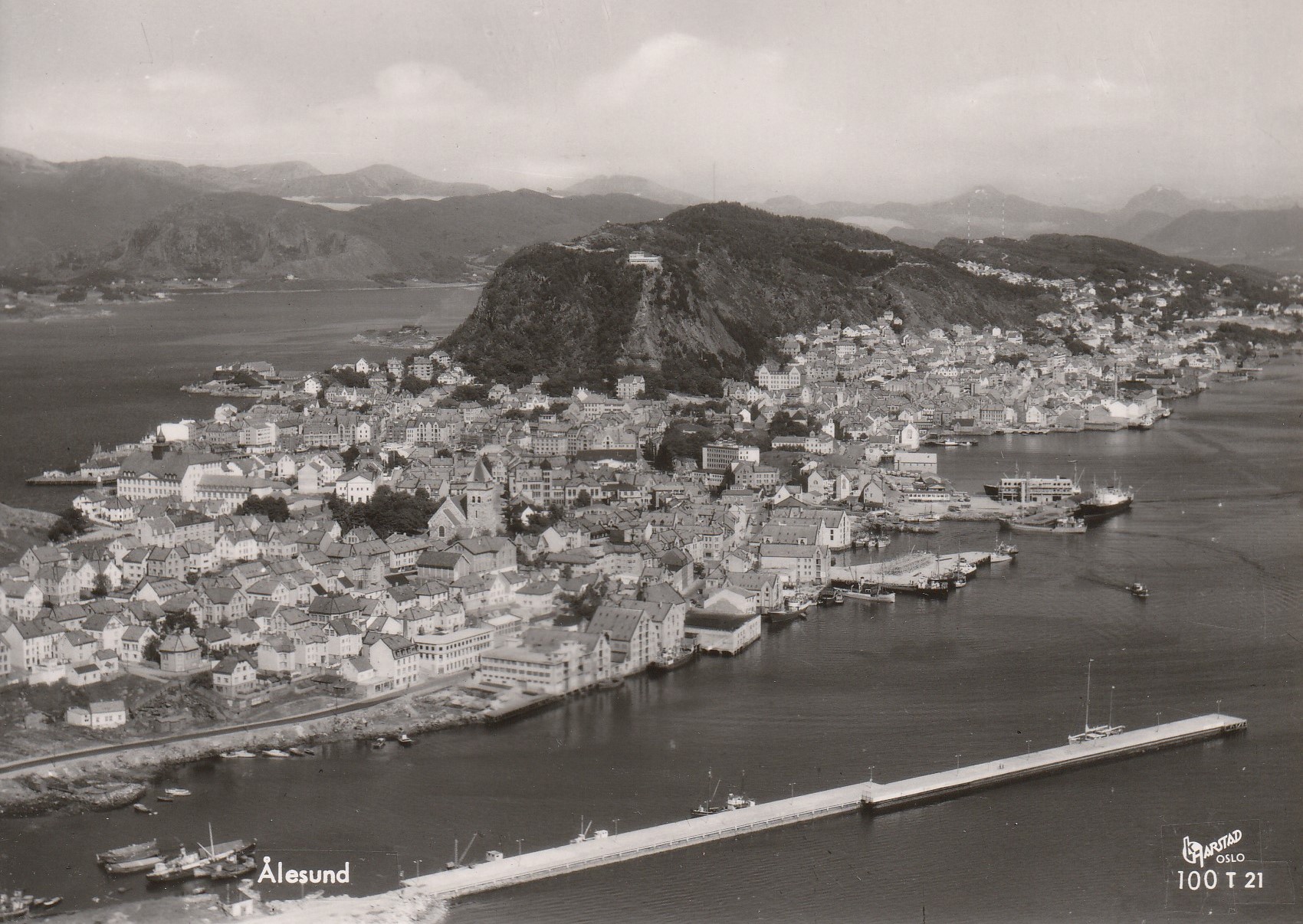 Ålesund.  Harstad 100 T 21