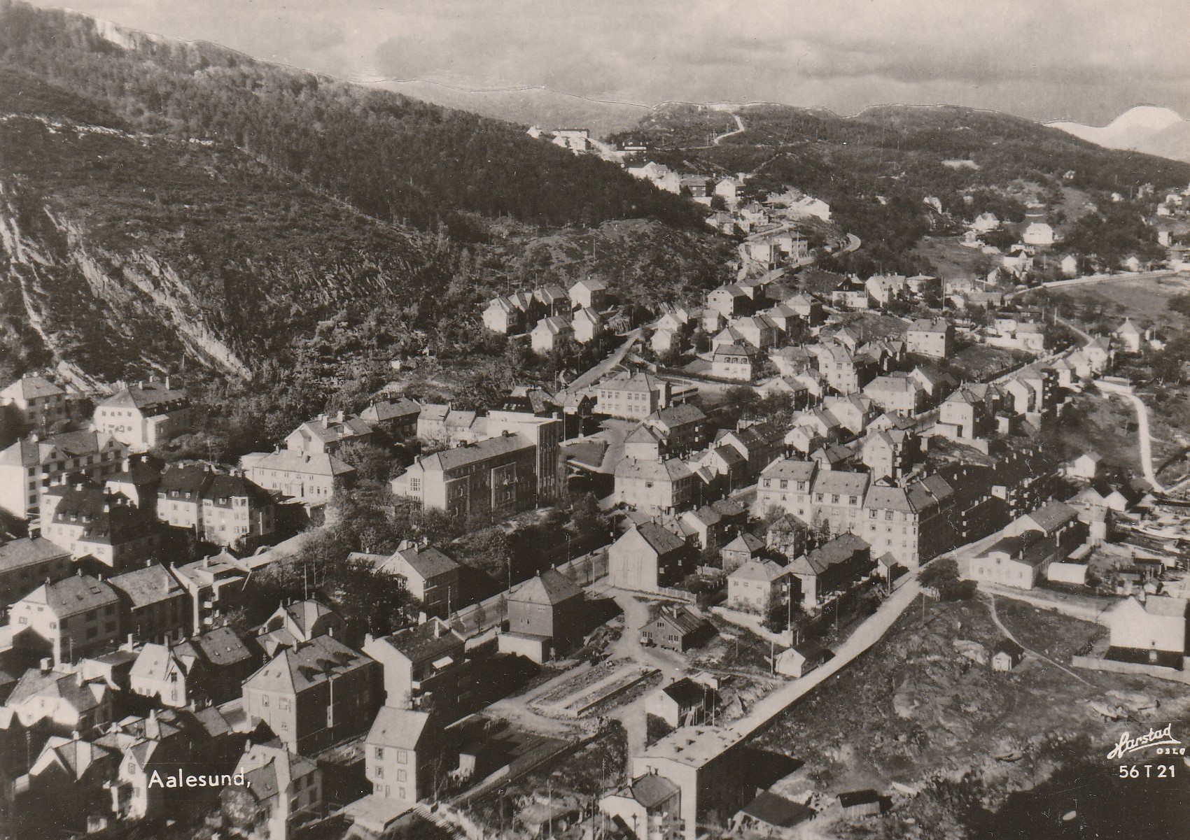 Aalesund .   Harstad 56 T 21