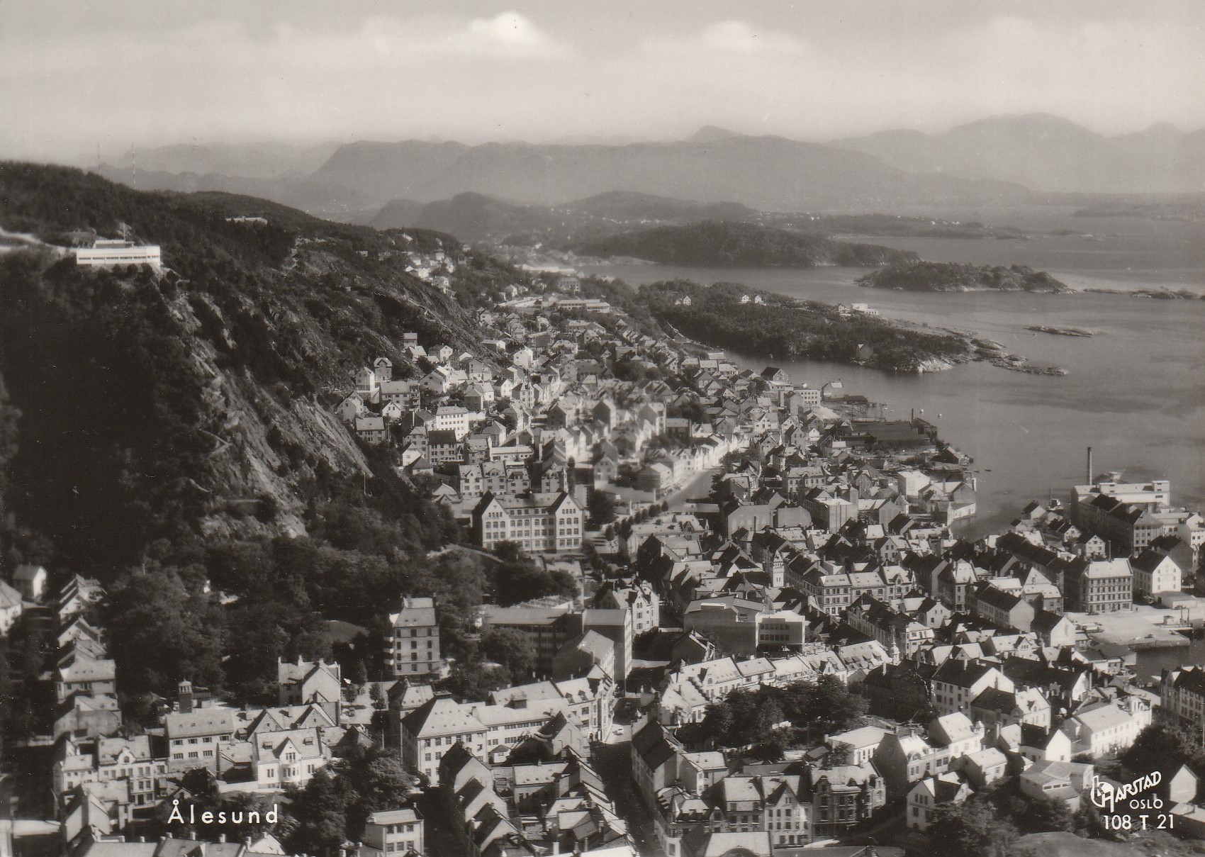 Ålesund .  Harstad 108 T 21