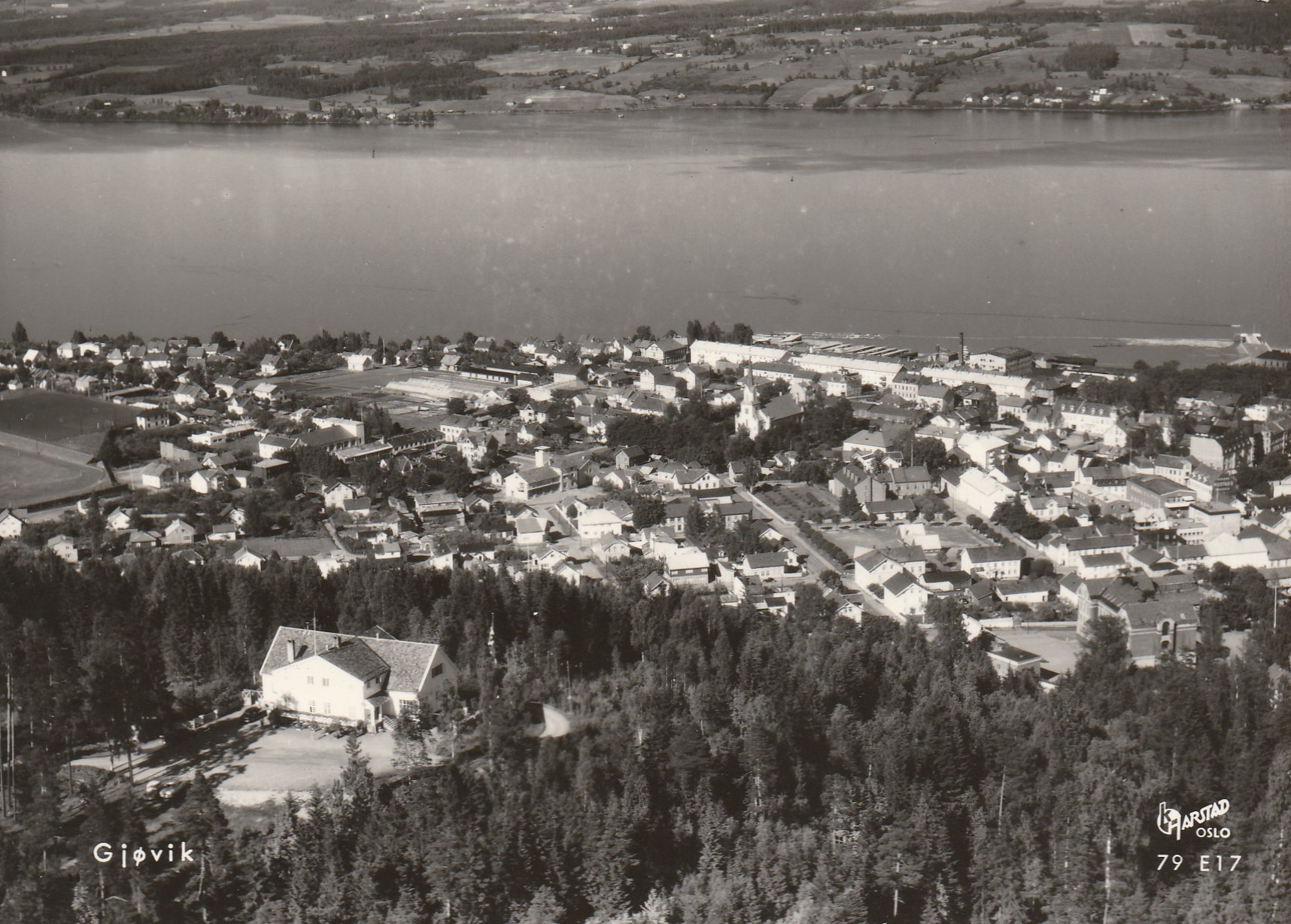 Gjøvik.   Harstad 79 E 17