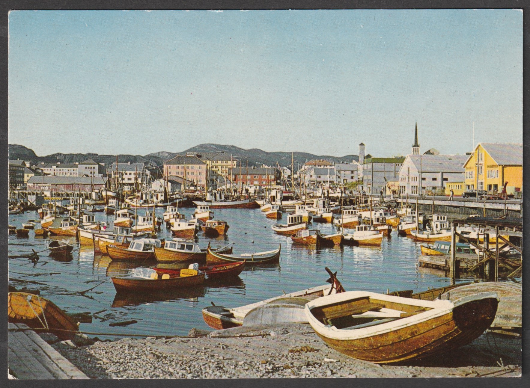 Bodø. Småbåthavna. Aune F-1472-3