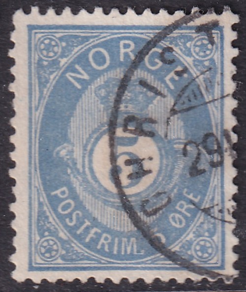 Nk 24IIIaa 5 øre skravert posthorn 1877/78