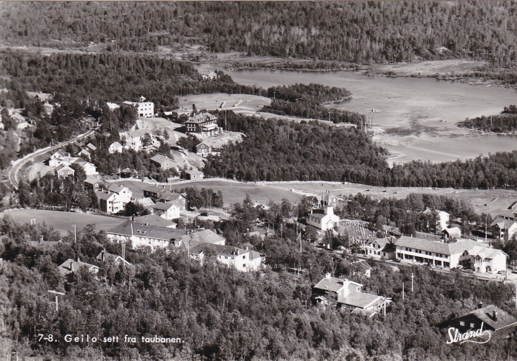 Geilo sett fra taubanen ( Strand 7-8)