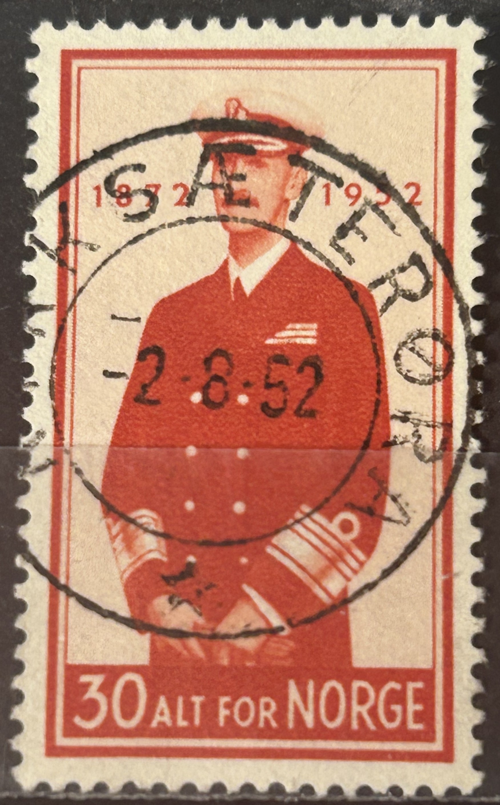 NK 411. PRAKT=KYRKSÆTERØRA 2-8-52=