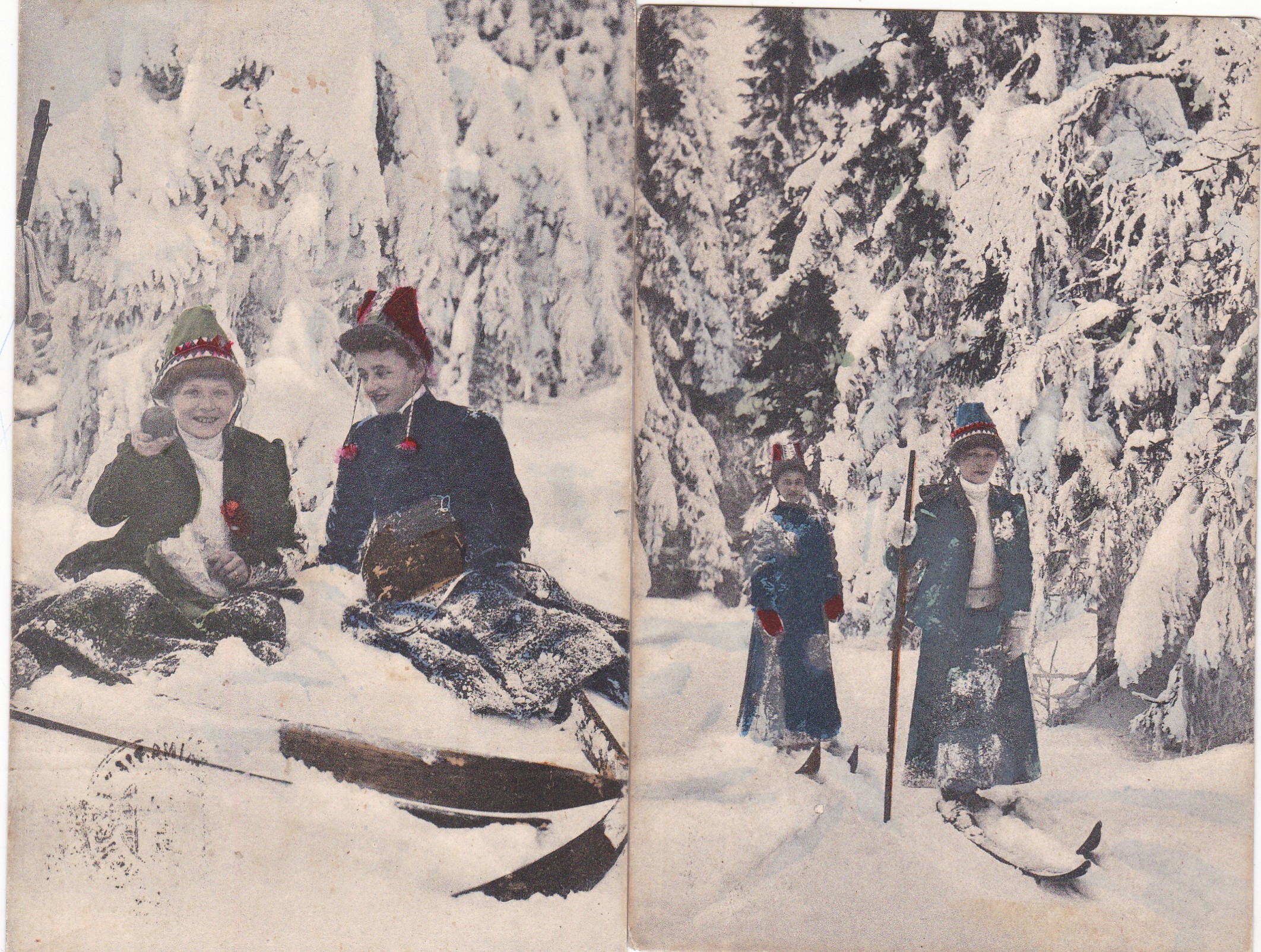 Damer på ski: 2 kort i småformat