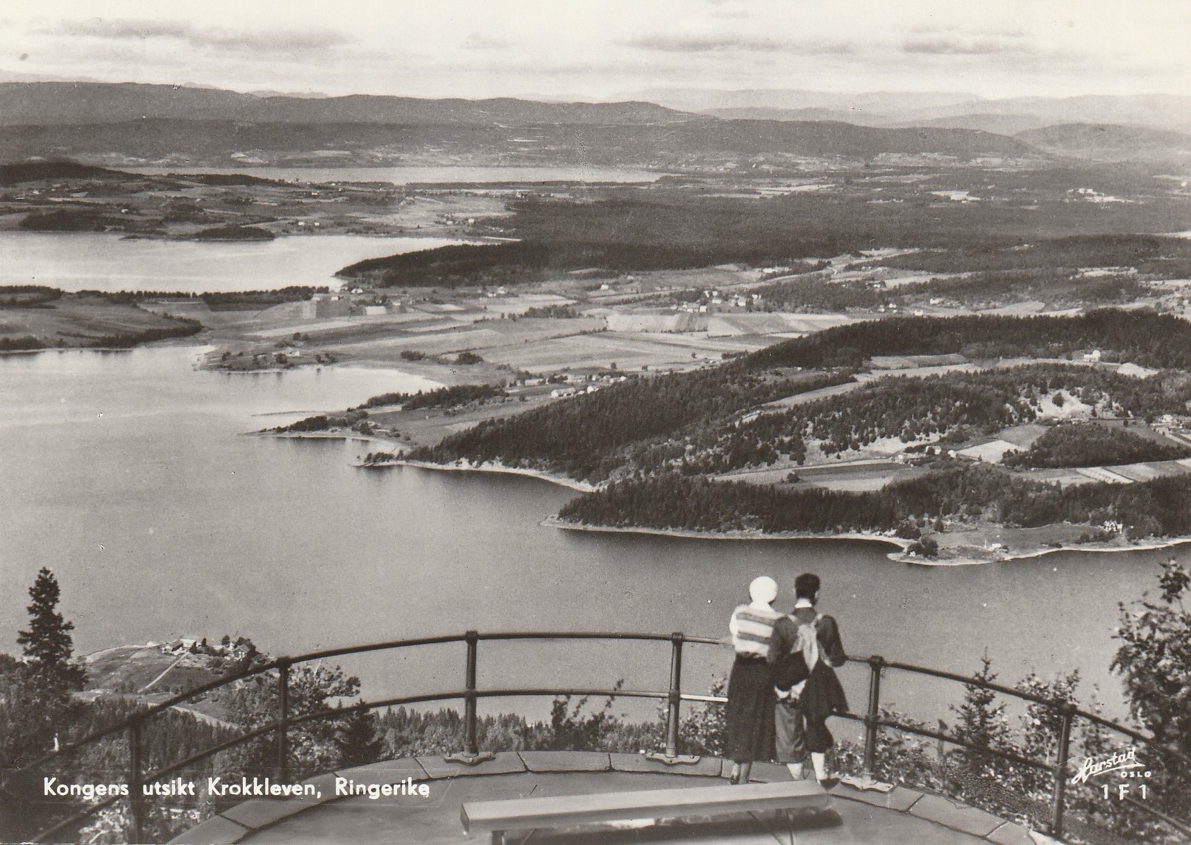 Kongens utsikt Krokkleven, Ringerike.  Harstad 1 F 1