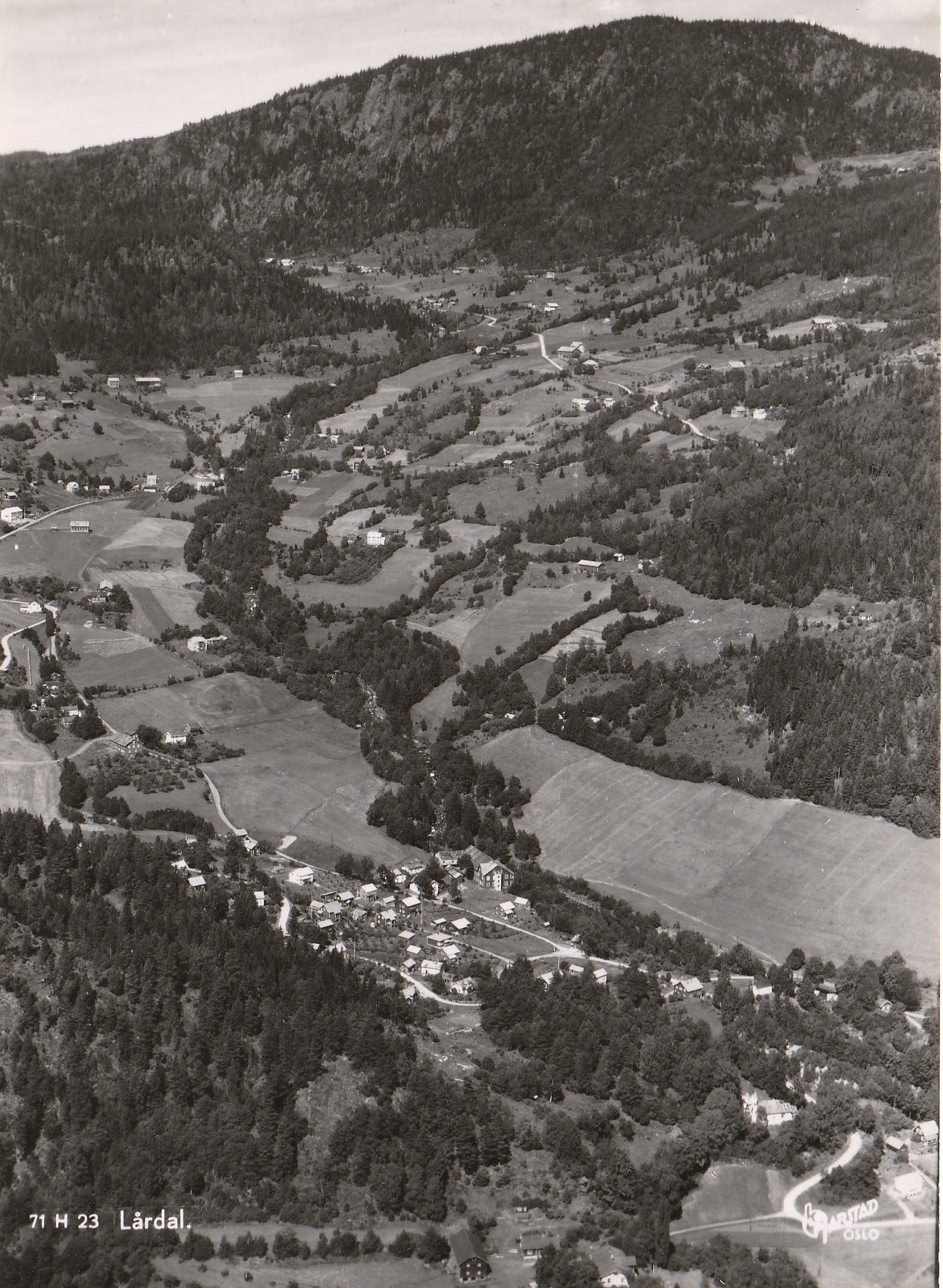 Lårdal .   Harstad 71 H 23