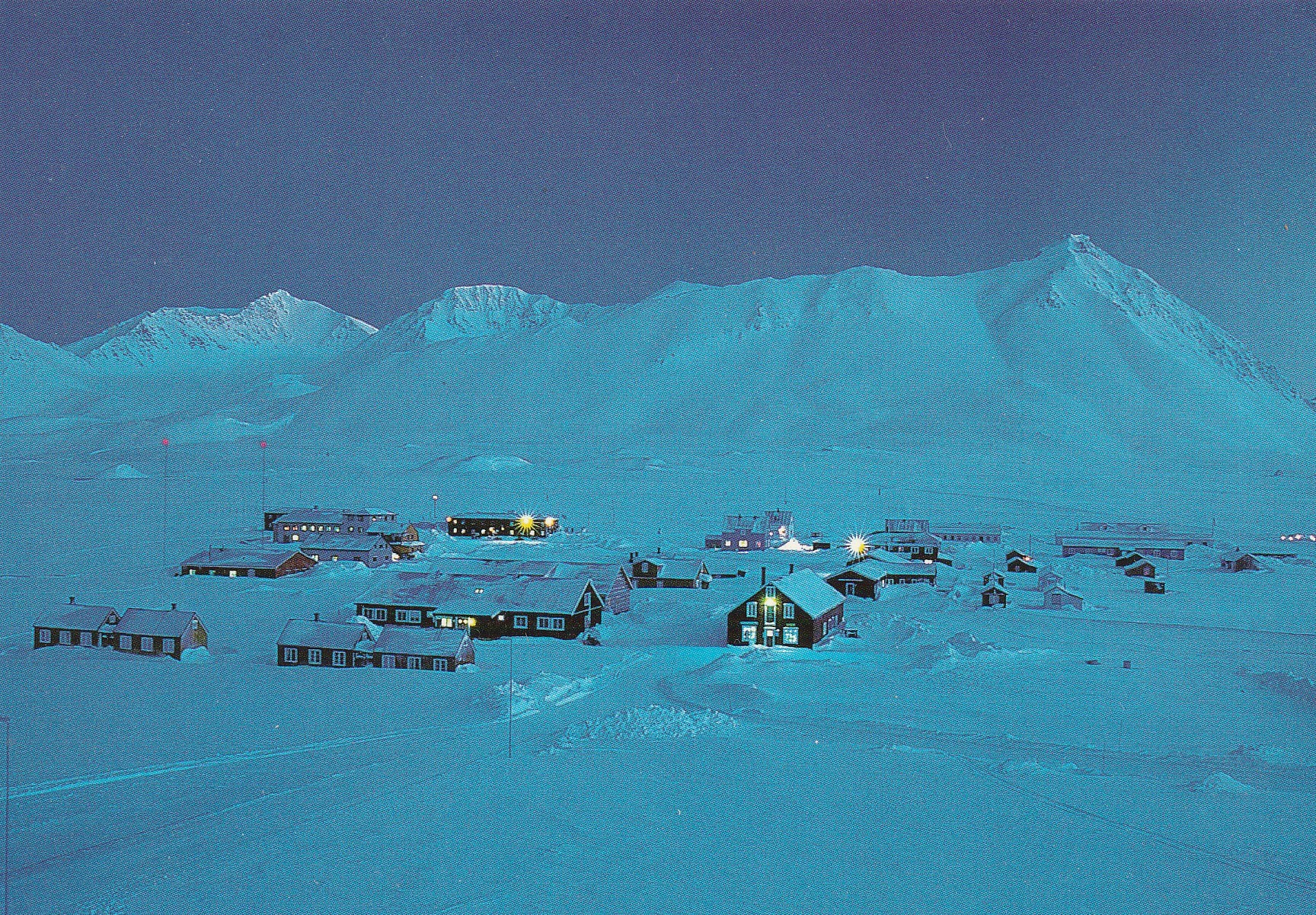 Ny-Ålesund , Svalbard .  Villmarkfoto  Unum