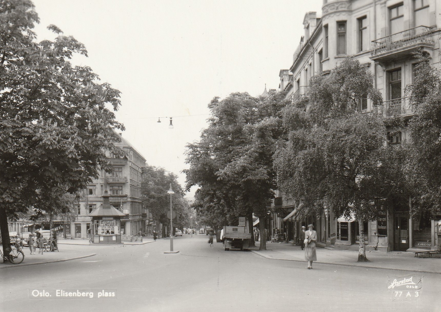 Oslo.  Elisenberg plass .  Harstad 77 A 3