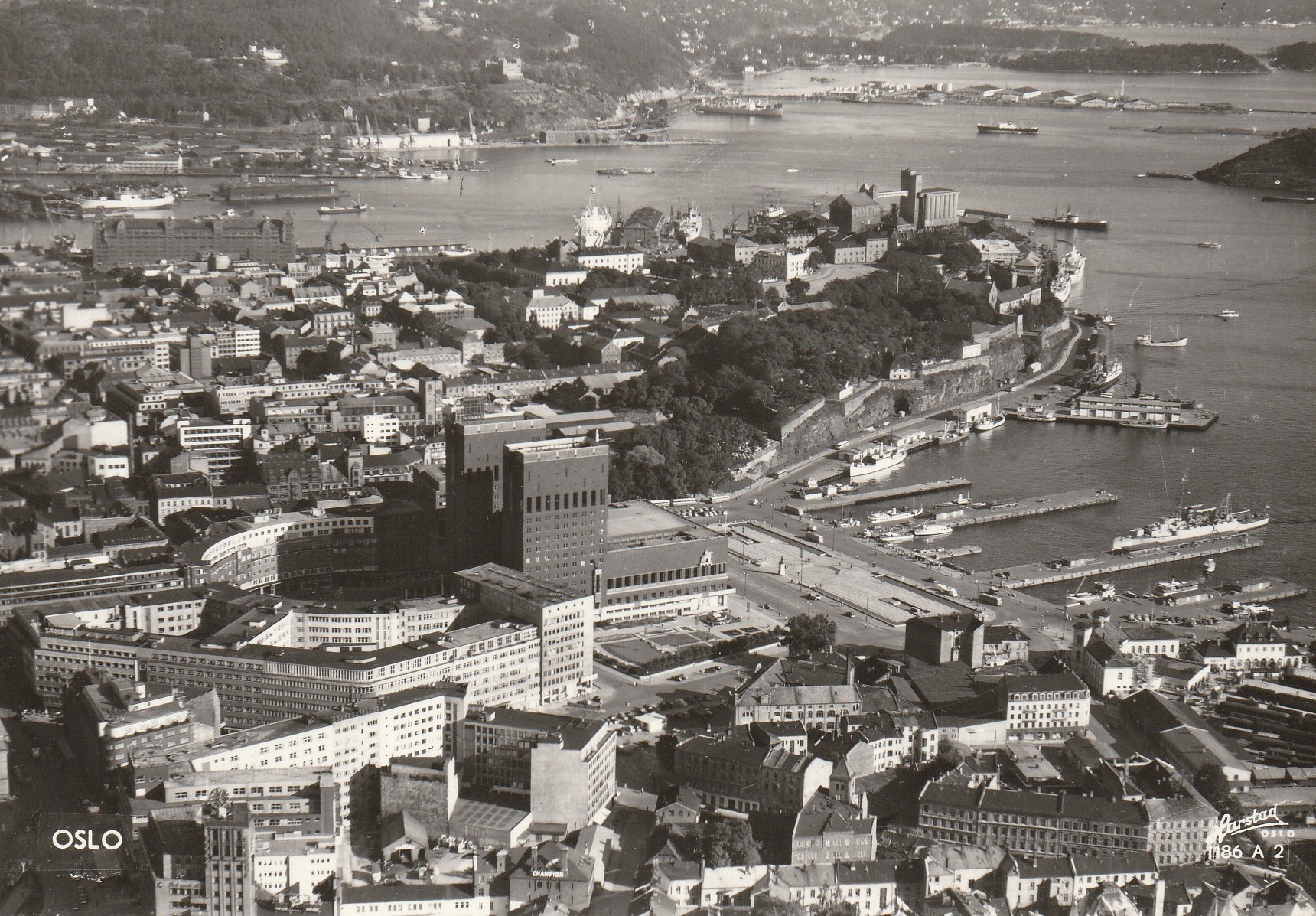 Oslo.     Harstad 1186 A 2