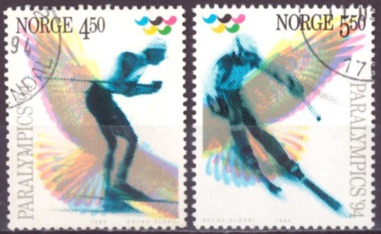 NK 1201-02. PEN RUNDSTEMPLA SERIE.    (10,-)