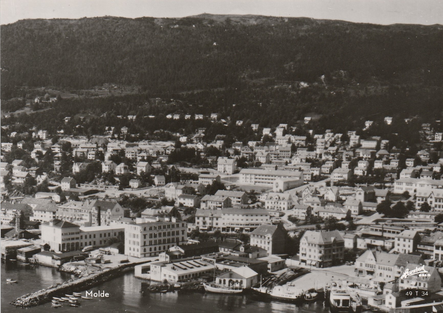 Molde . Harstad 49 T 34