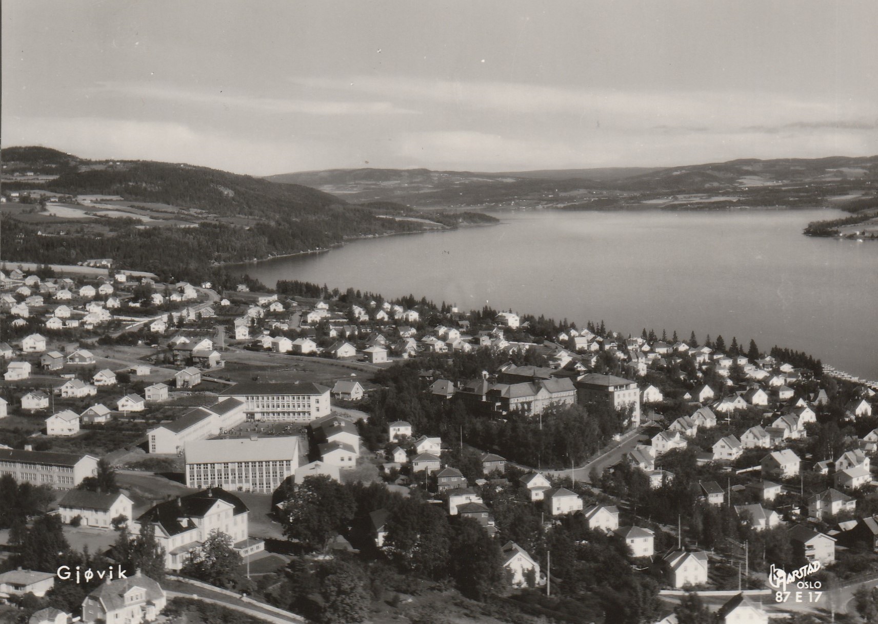 Gjøvik.   Harstad 87 E 17