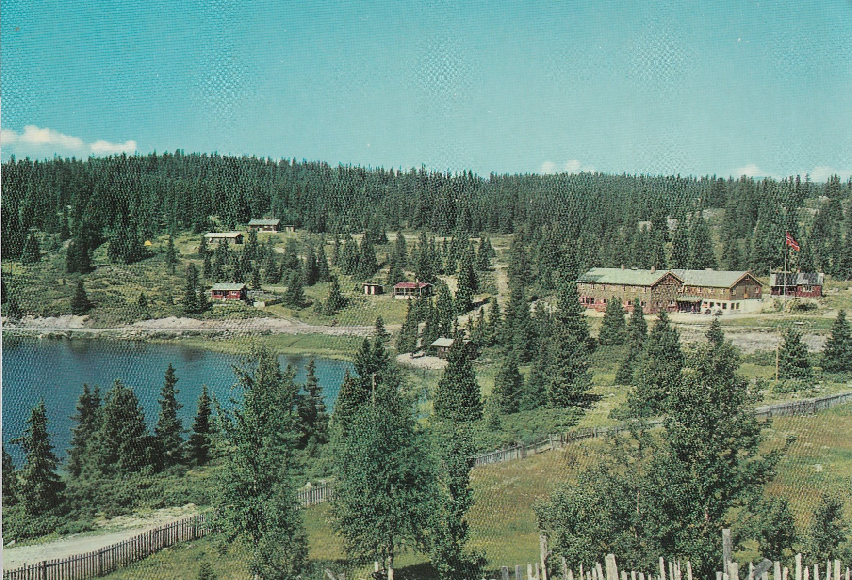 Eldre kort fra Nythun Høyfjellstue, Fagernes. Normann  Unum