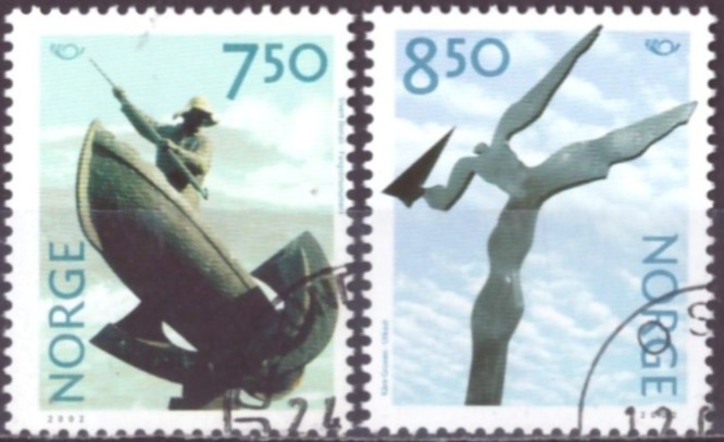 NK 1465-66. PEN RUNDSTEMPLA SERIE. (17,-)