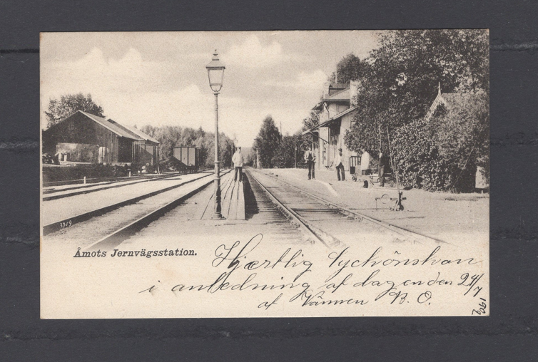Âmots Jernvägsstation datert 1902