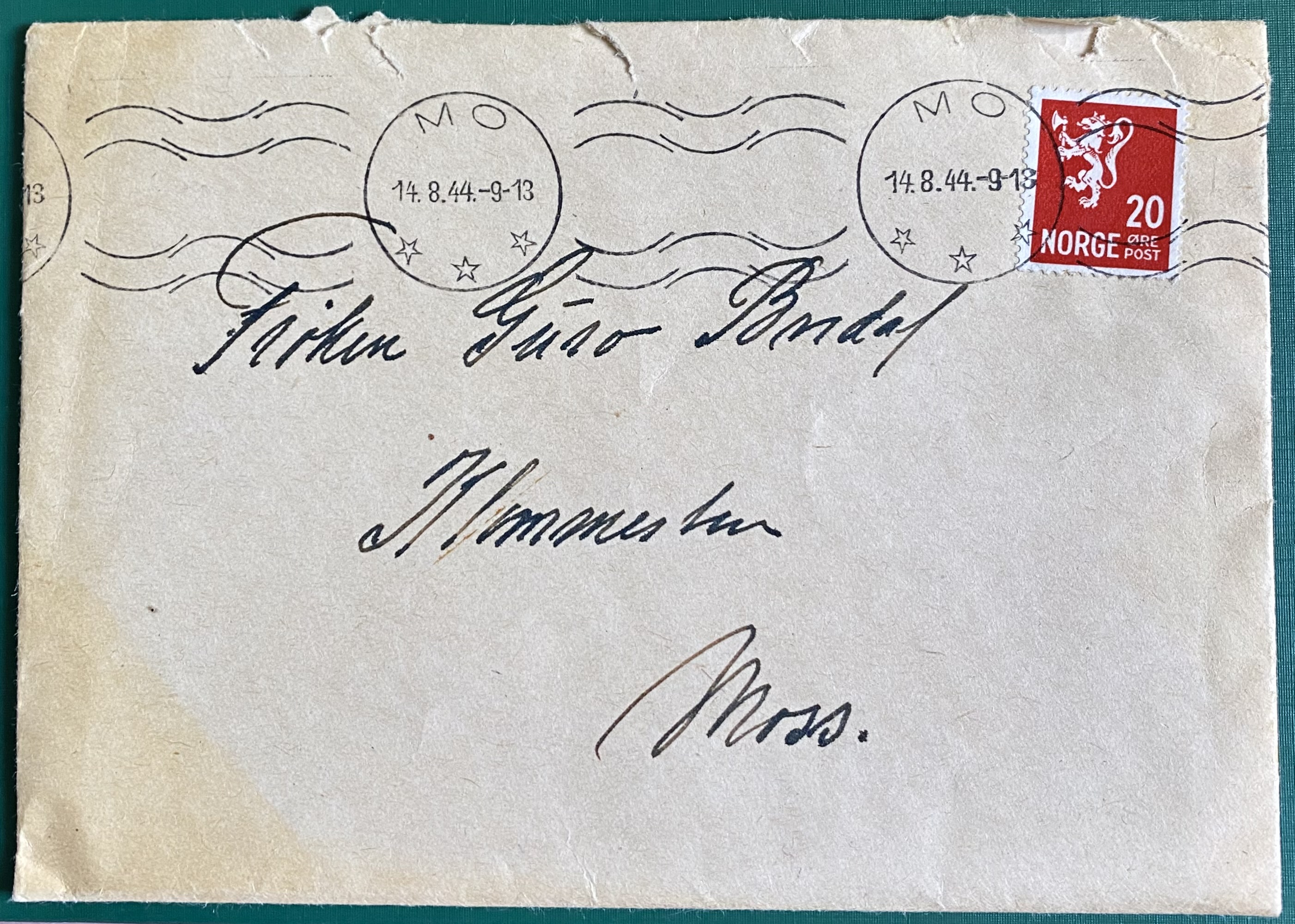 Brev St Mo i 1944. Med innhold og Postoblater bak