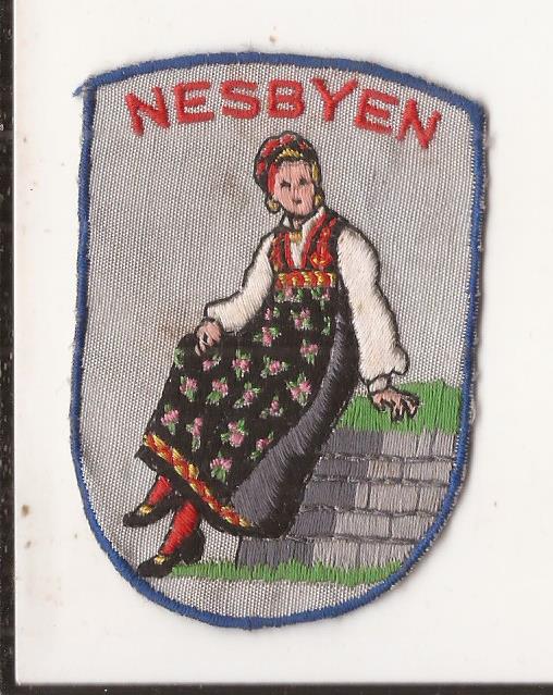 Tøymerke - Nesbyen - Dame i bunad -