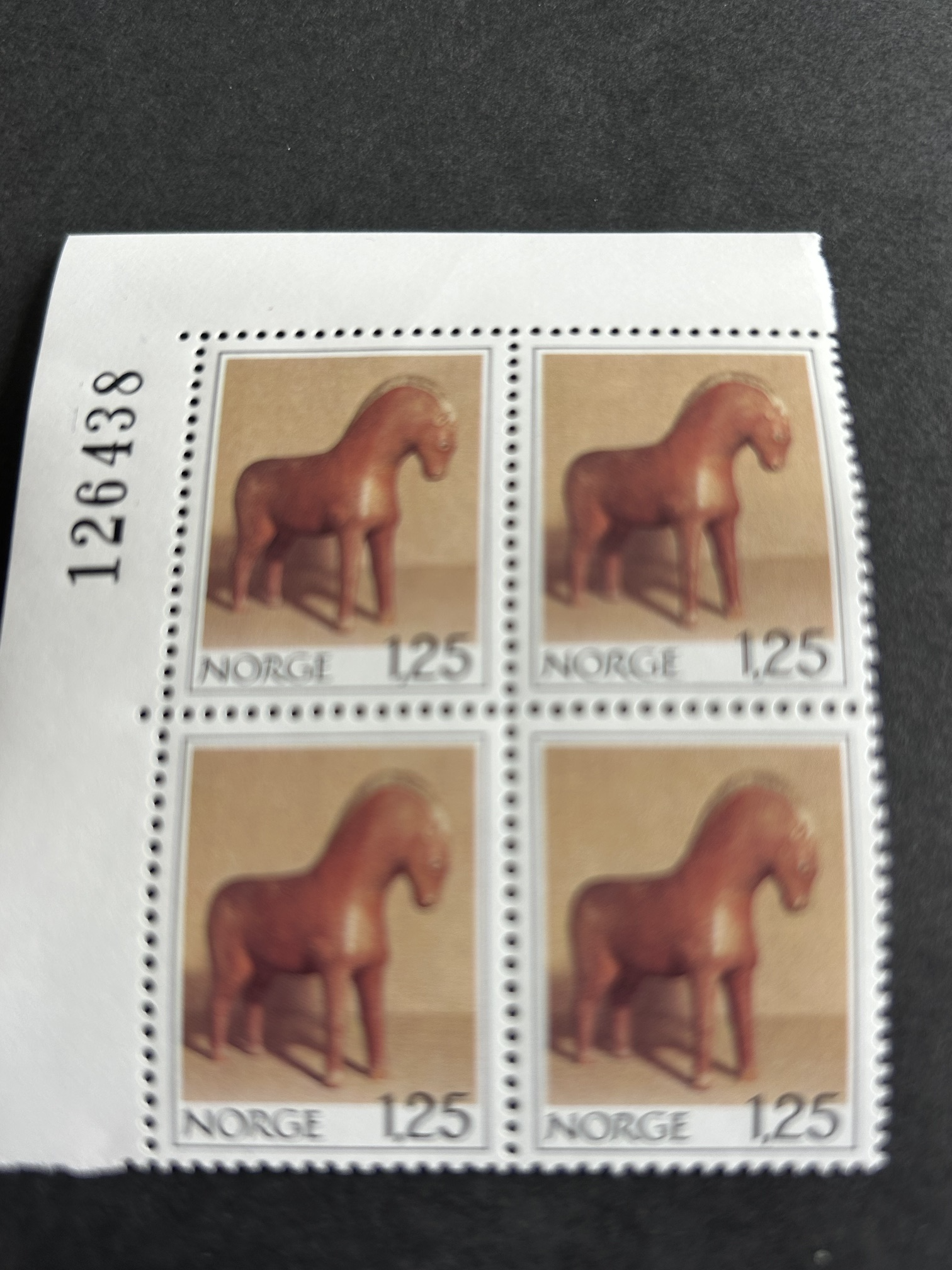 NK 837 4 bl Leke Kr. 1,25