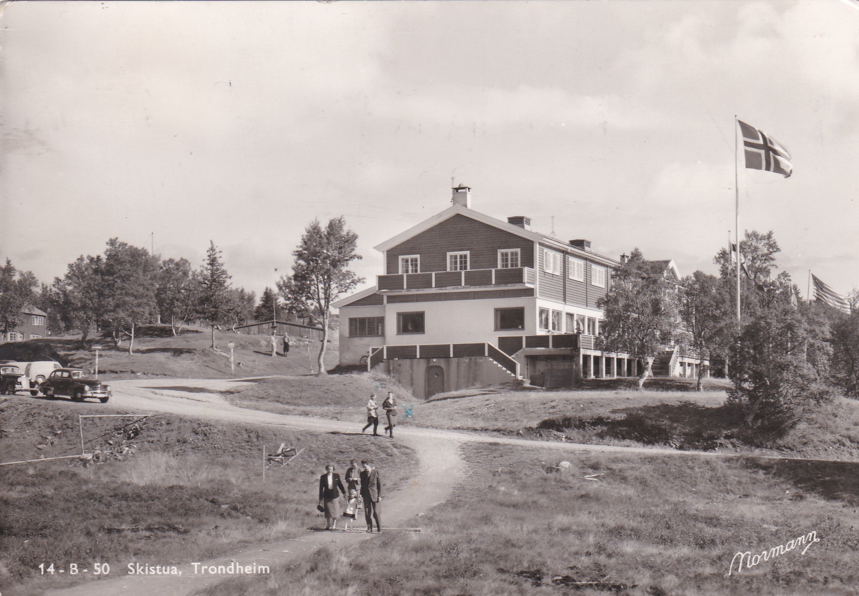 Skistua, Trondheim. Normann 14-B-50