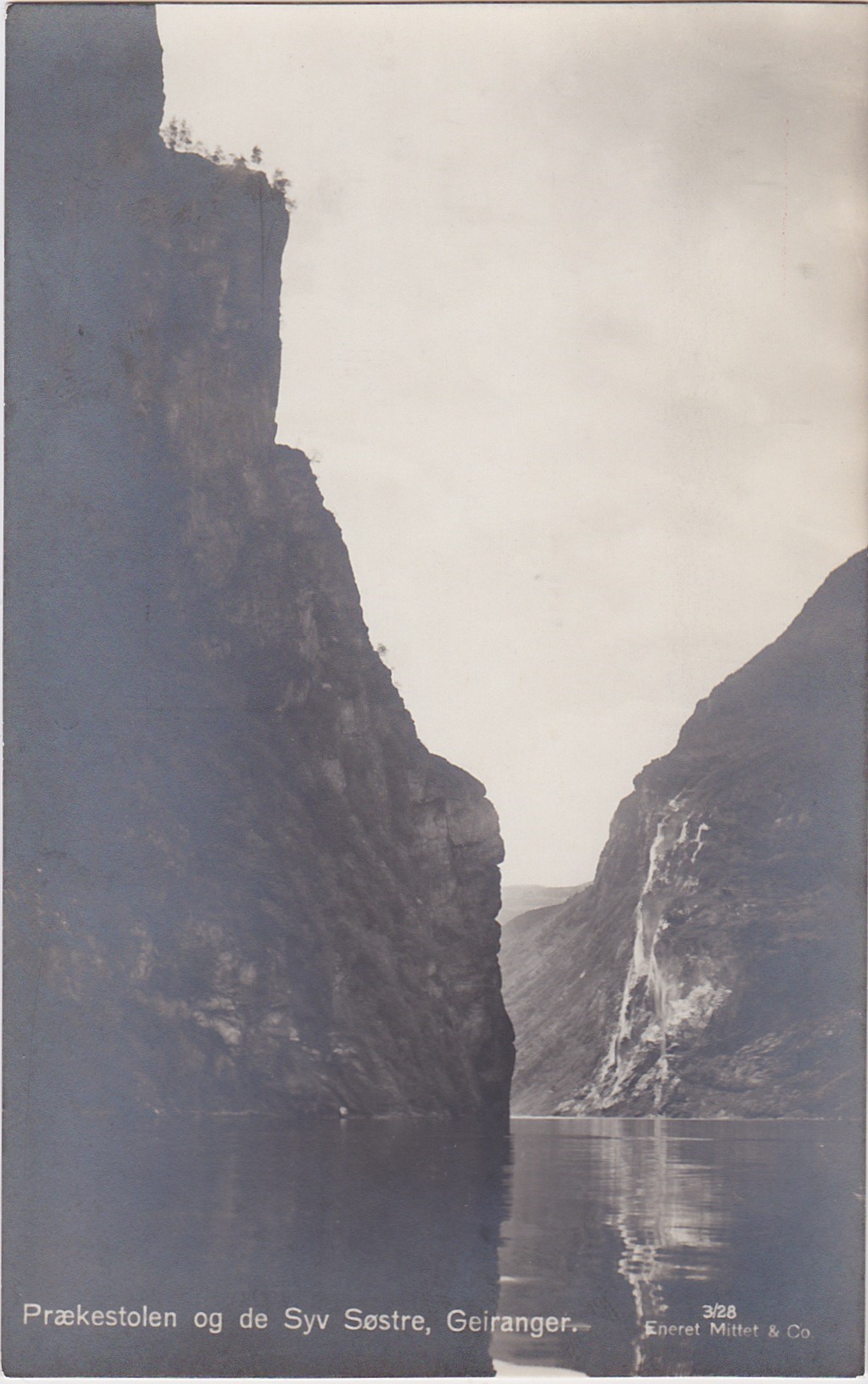 Preikestolen i Geirangerfjorden og de syv søstre-Mittet-Ubrukt