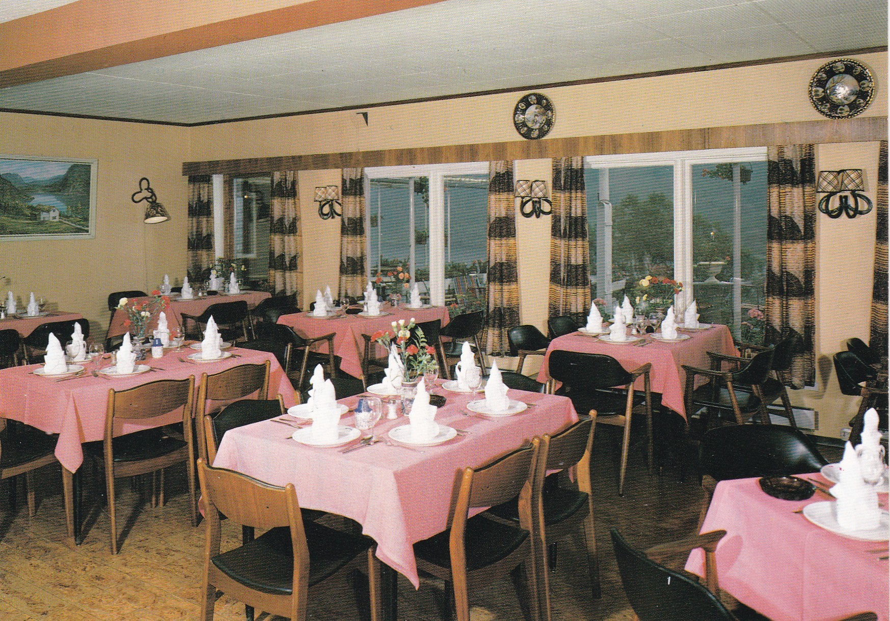Hordatun, Røldal, Spisesalen ( Normann O-45-50)