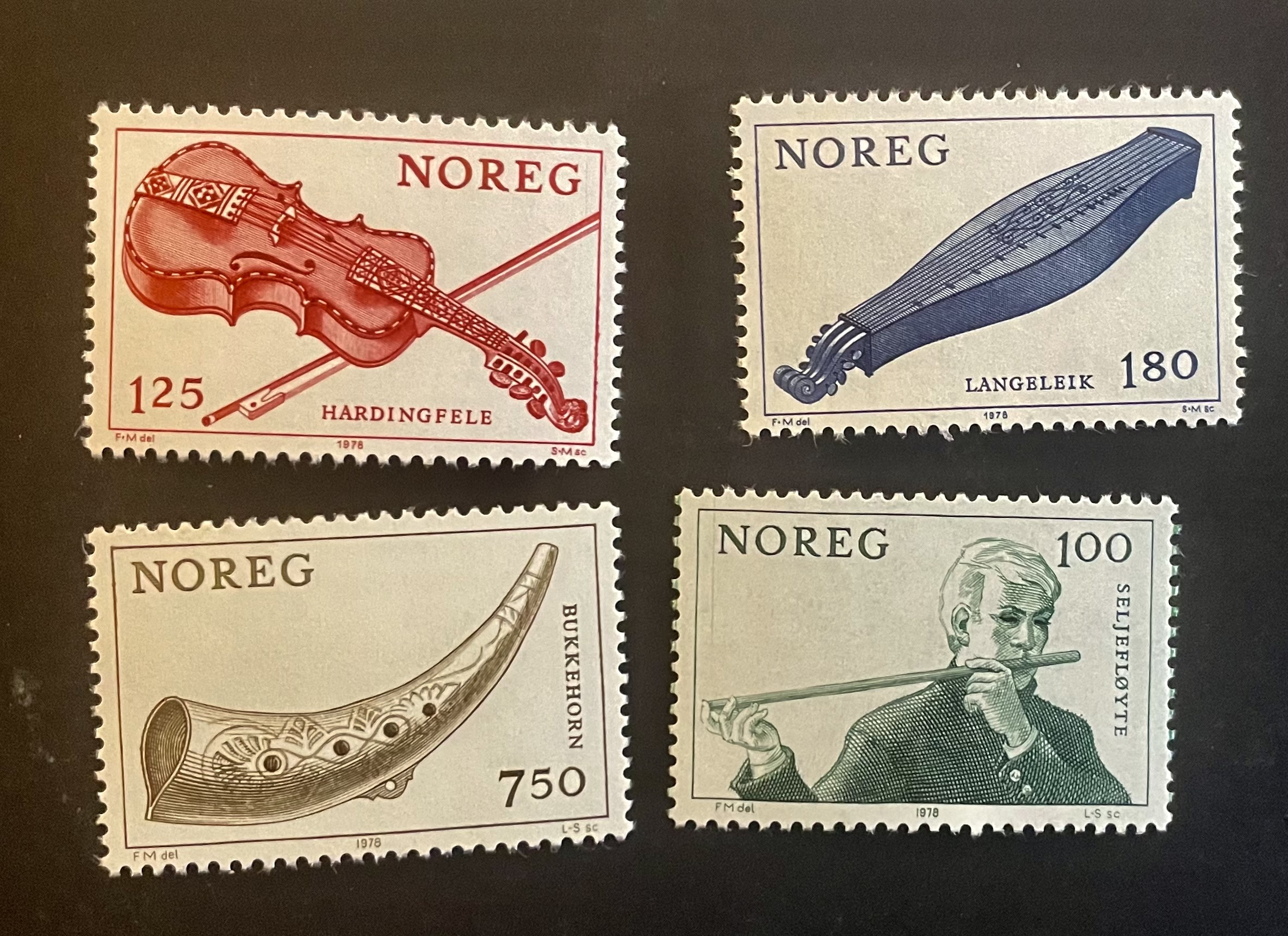 NORGE-NK 831/834 ** ( 130 )