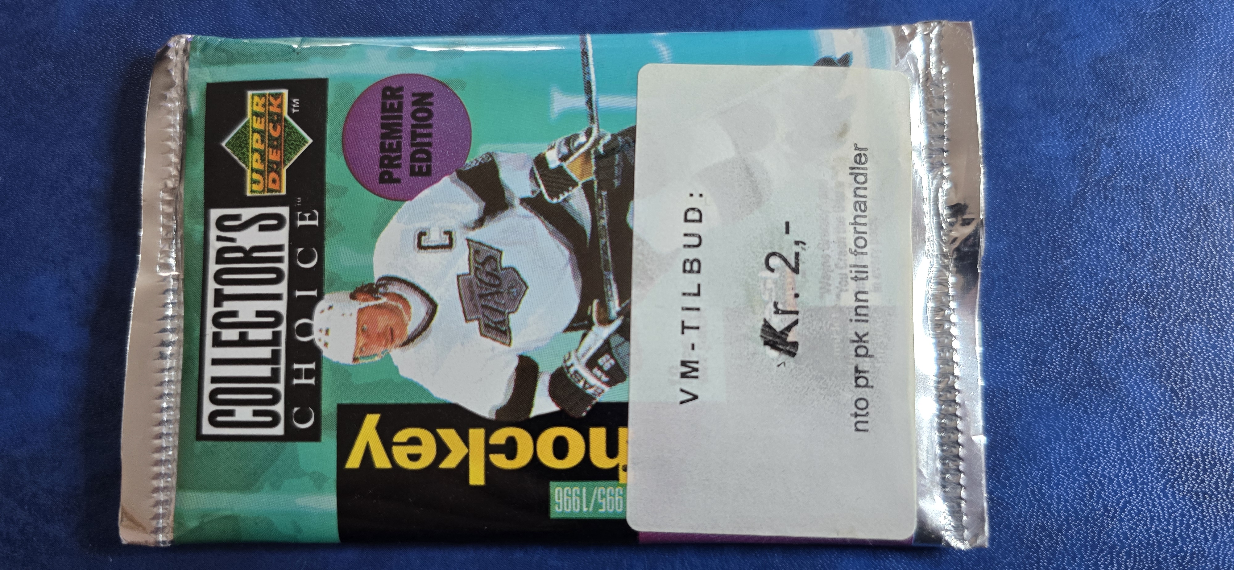 ISHOCKEY KORT 1995-6 UÅPNET PAKKE COLLECTOR'S CHOICE