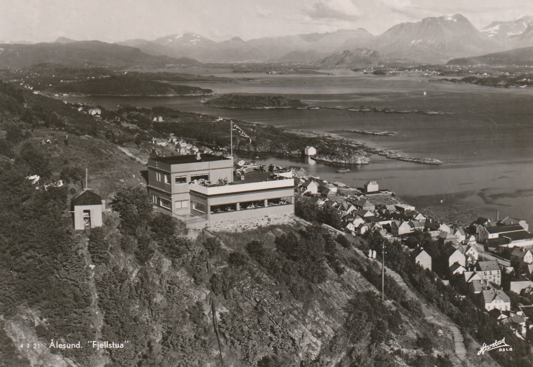 Ålesund . "Fjellstua" .  Harstad 4 T 21