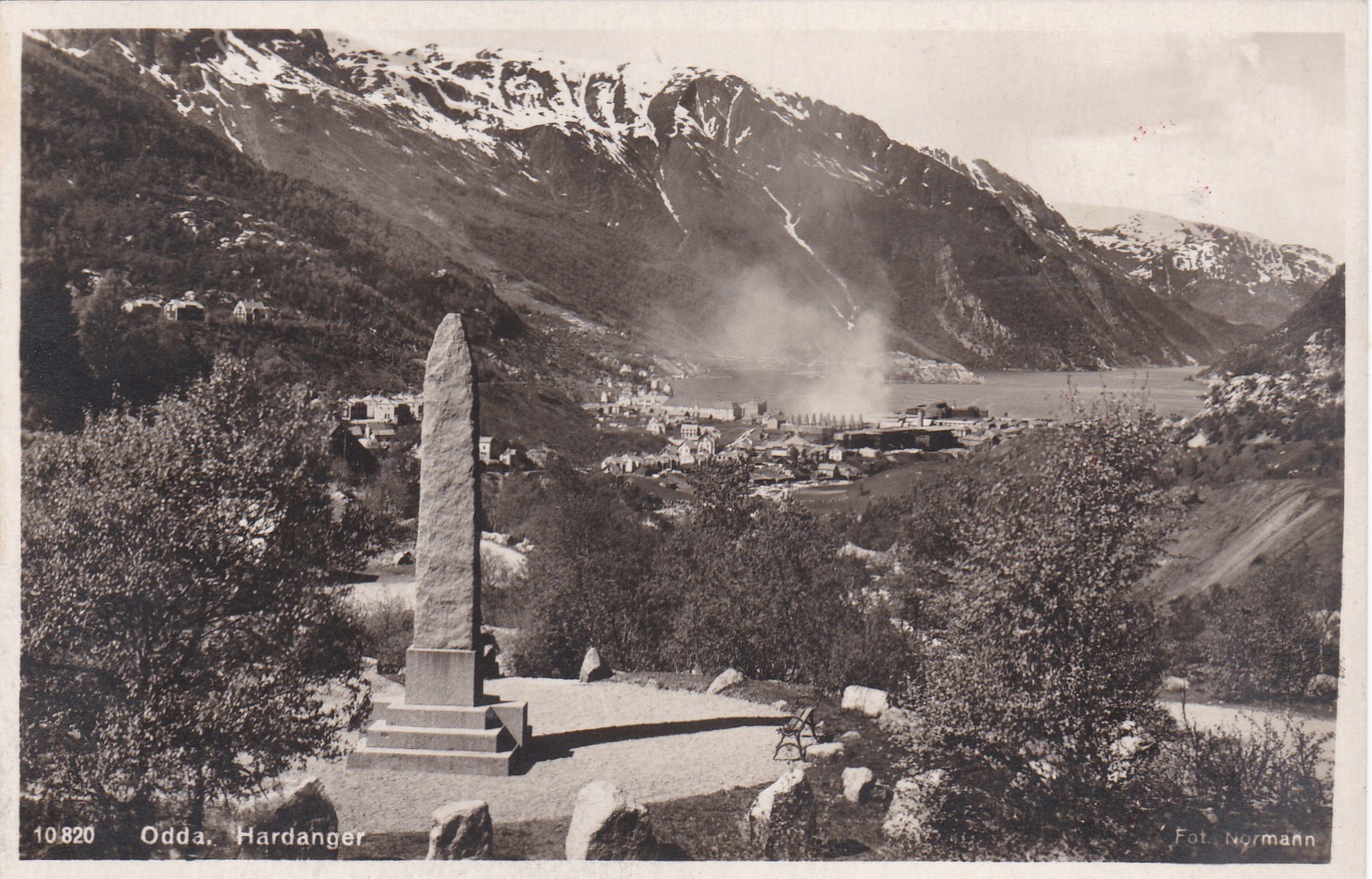 Odda, Hardanger. Monument ( Normann 10820)