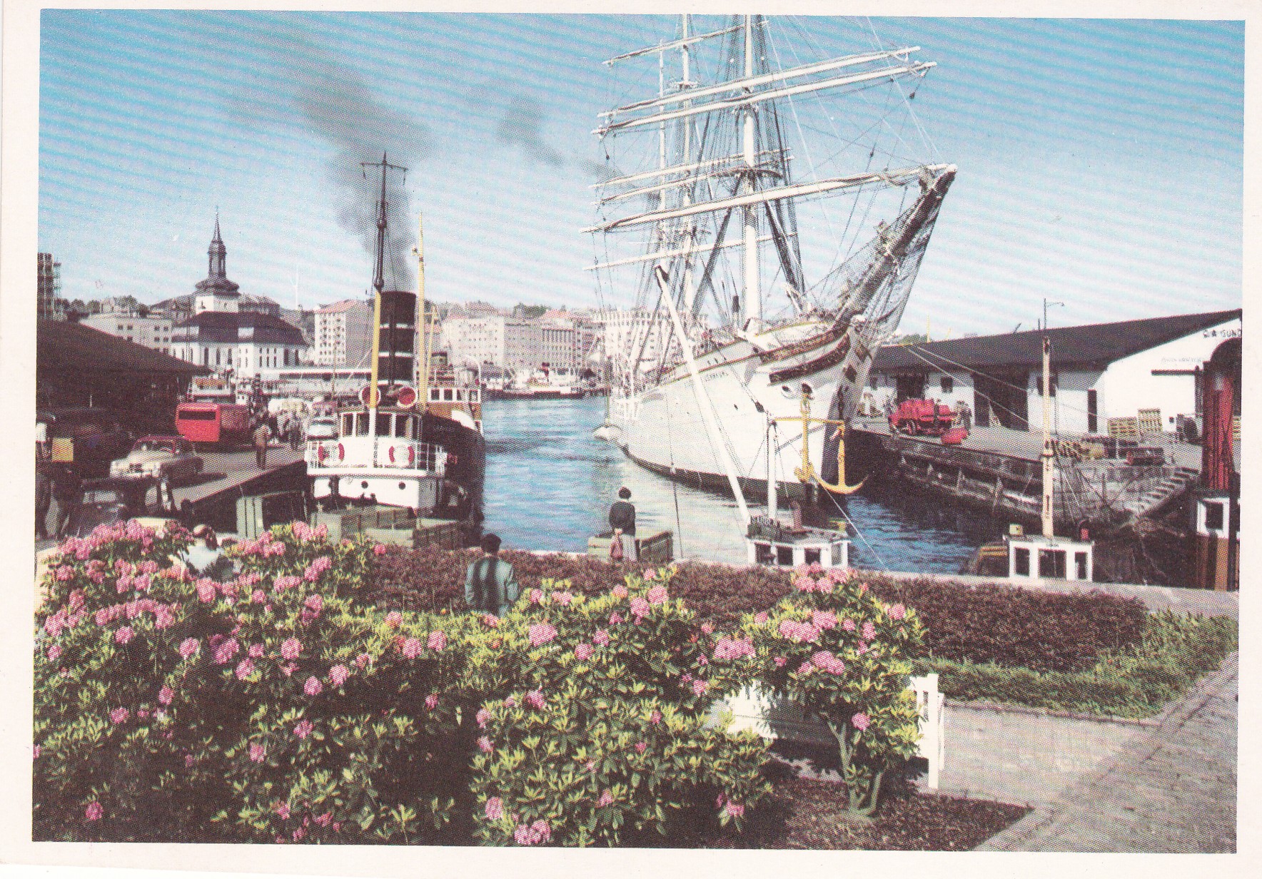 Bergen. Havnen med St. Lehmkuhl