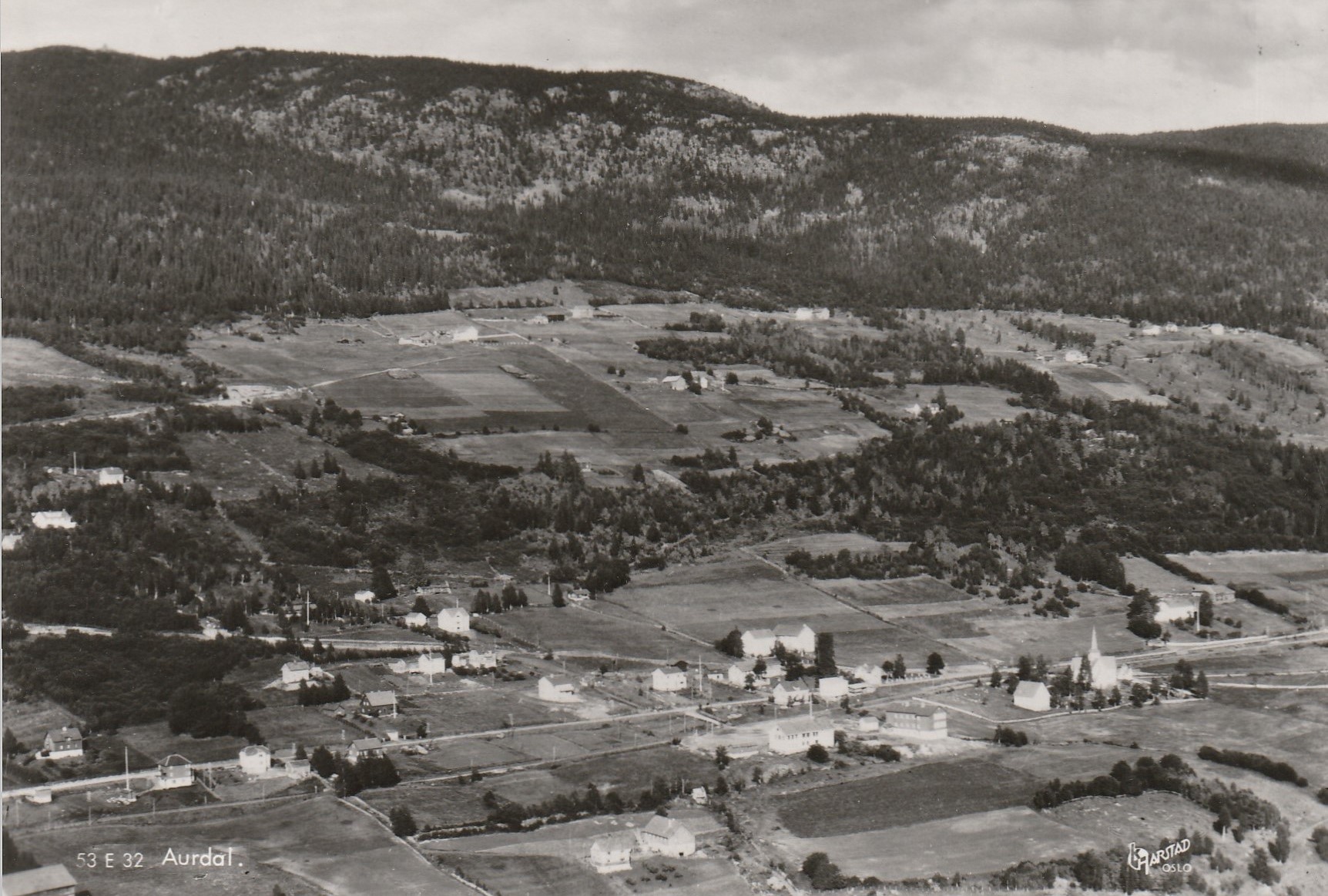 Aurdal .    Harstad 53 E 32
