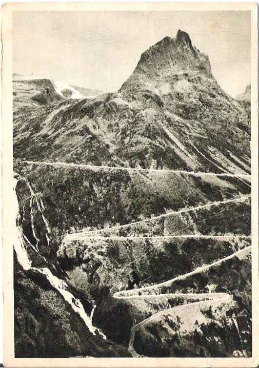 Trollstigveien 1944. Mittet 83