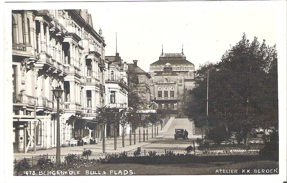 Ole Bulls Plads 1932. K. Knudsen 1678