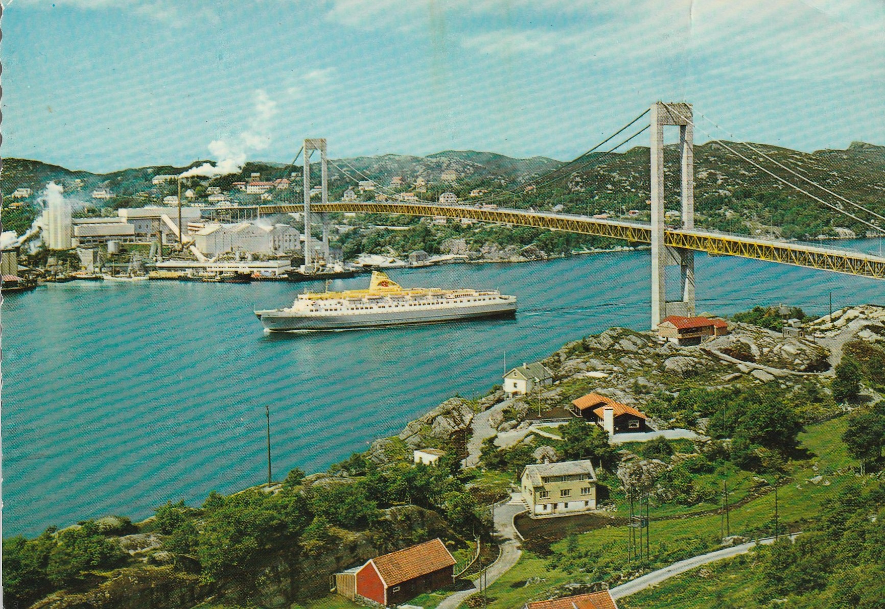 Sotrabrua ved Bergen . Mittet 2300/127 Pstg