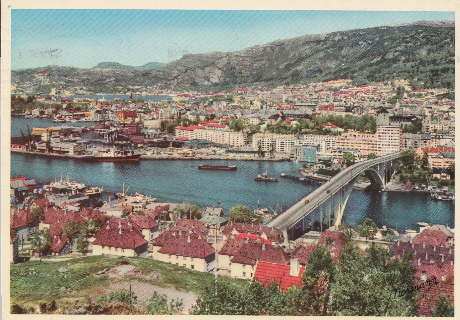 Eldre kort fra Bergen. Puddefjorden . Normann 717 Pstg