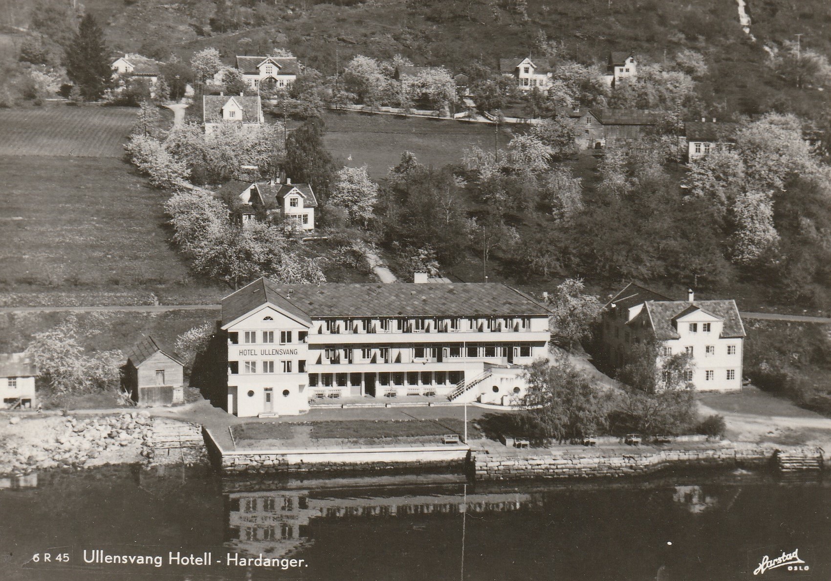 Eldre kort : Ullensvang Hotell - Hardanger . Harstad 6 R 45