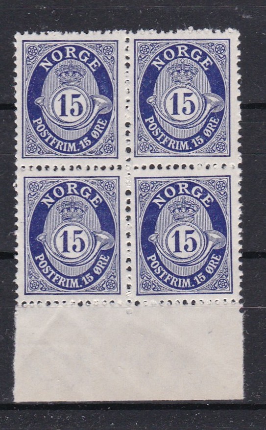 Posthorn 15 øre ( NK 121) 4-blokk postfrisk