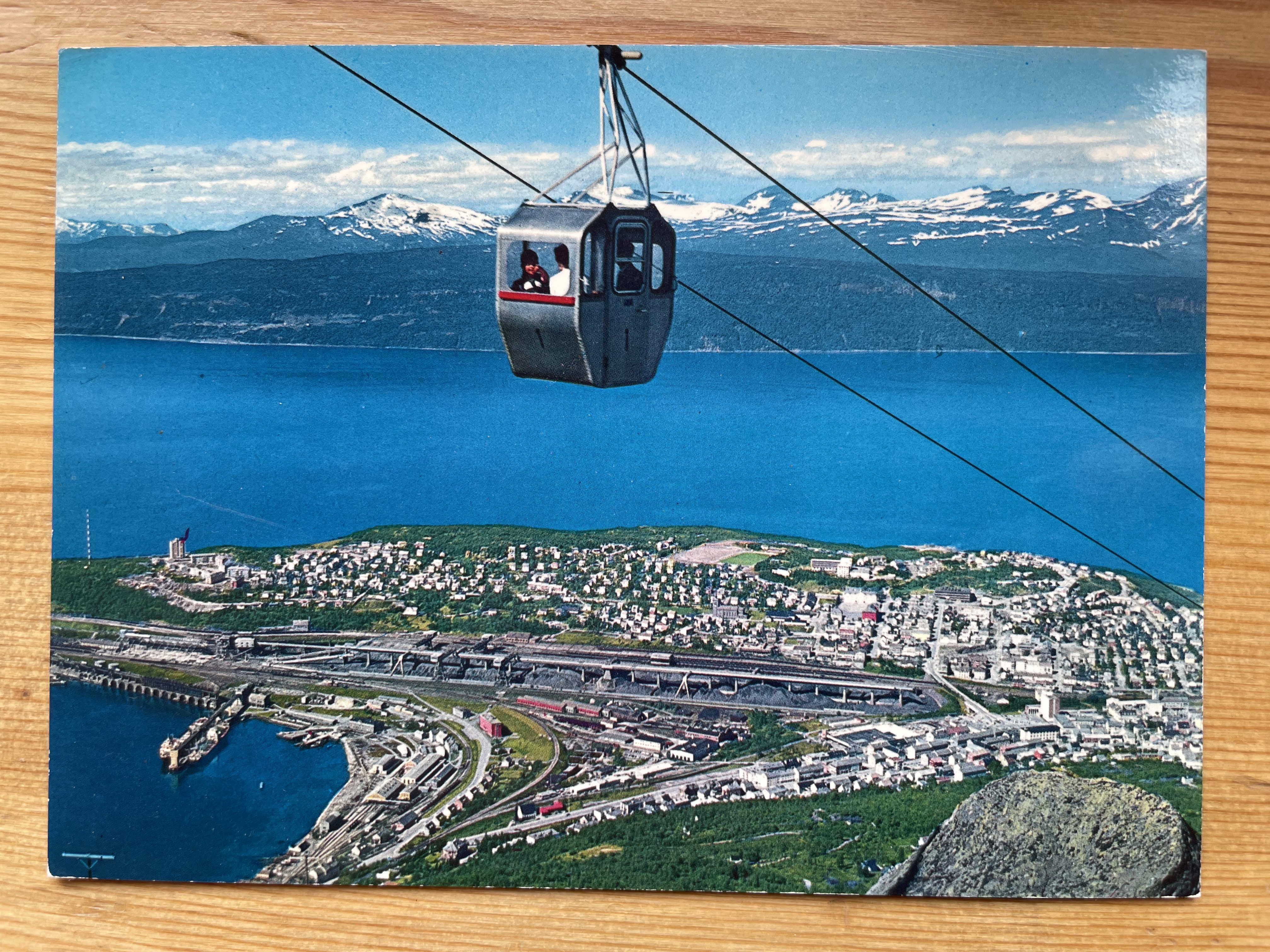 Fjellheisen høyt over Narvik