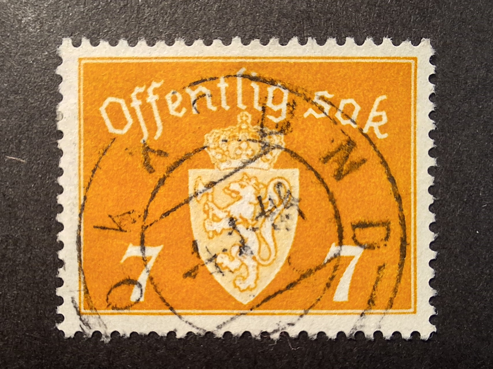 T 41 --- HOKKSUND 4-1-44