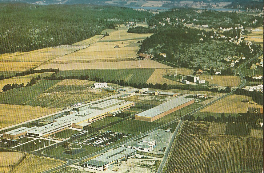 (  86 ) FREDRIKSTAD- STABBURTETS FABRIKANLEGG